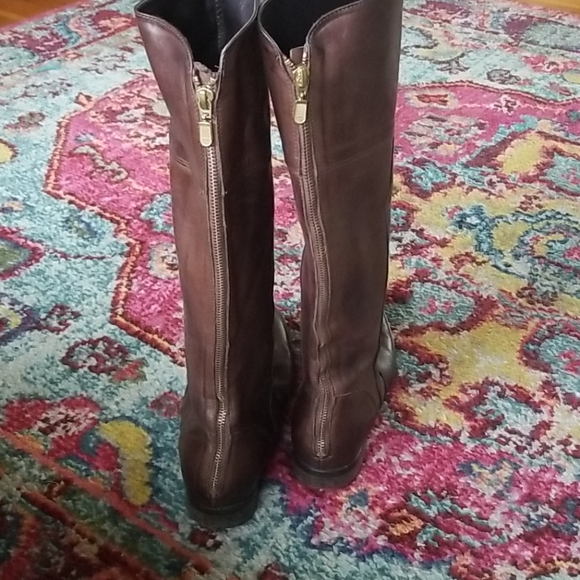 Knee high leather boots - Picture 2 of 8